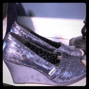 Toms sequined wedges